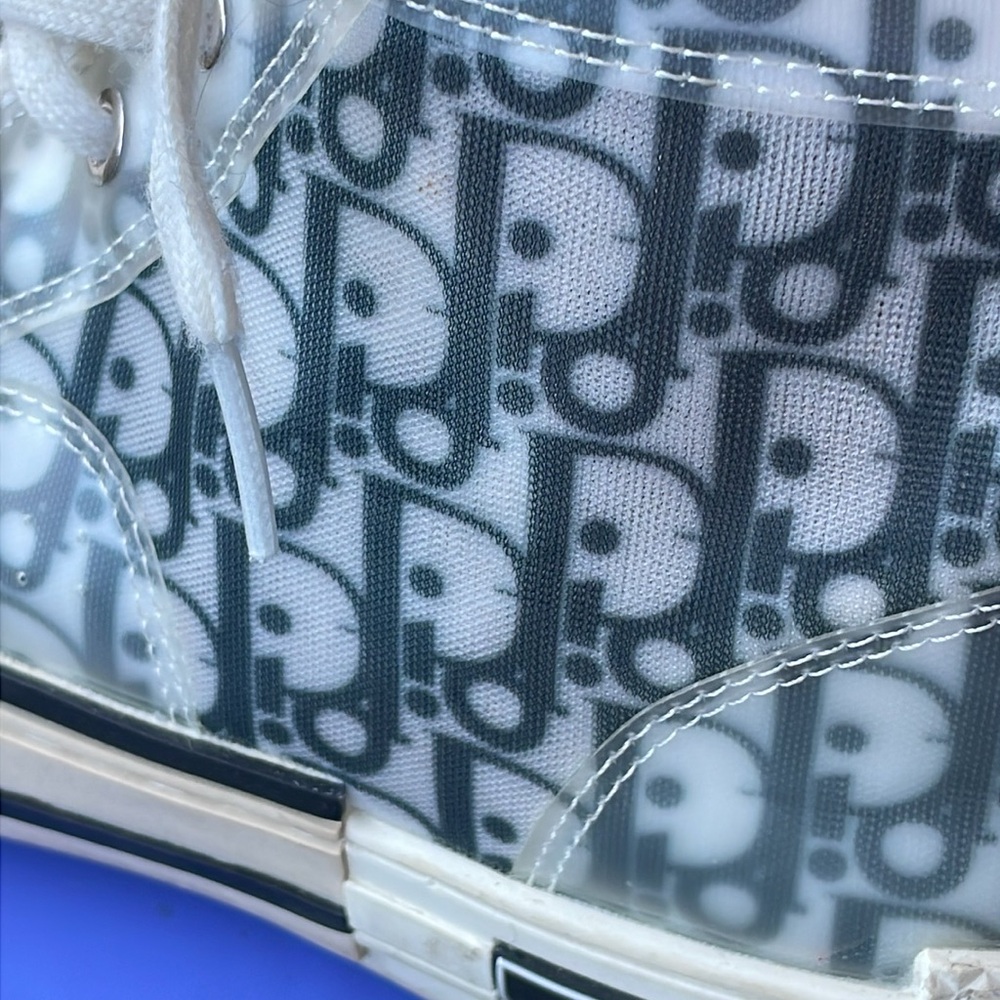 Dior White and Blue High-Top Sneakers with Monogram Pattern - Picture 8 of 10